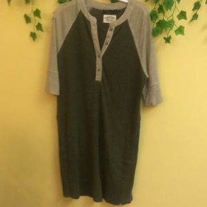 Green dress, final sale, used, no tag.